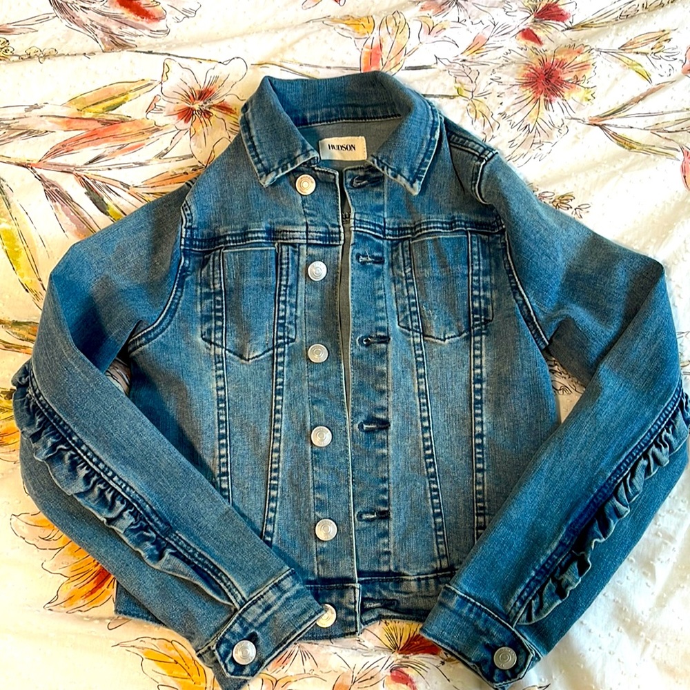 Girls Hudson soft denim stretchy medium jacket Like brand new! Worn once!